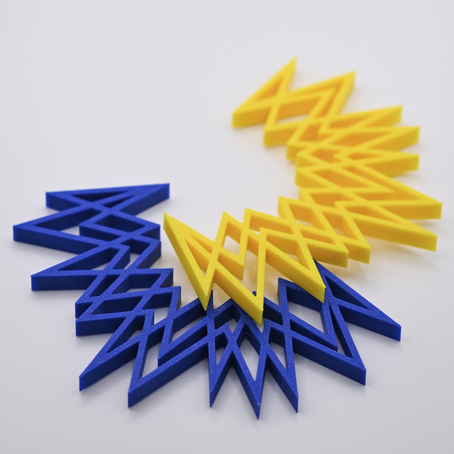 Spikes S